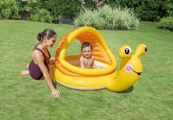 Min första pool "snigel" med soltak